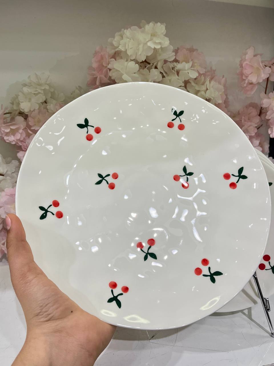 Sophisticated 7-Piece Porcelain Cake Set