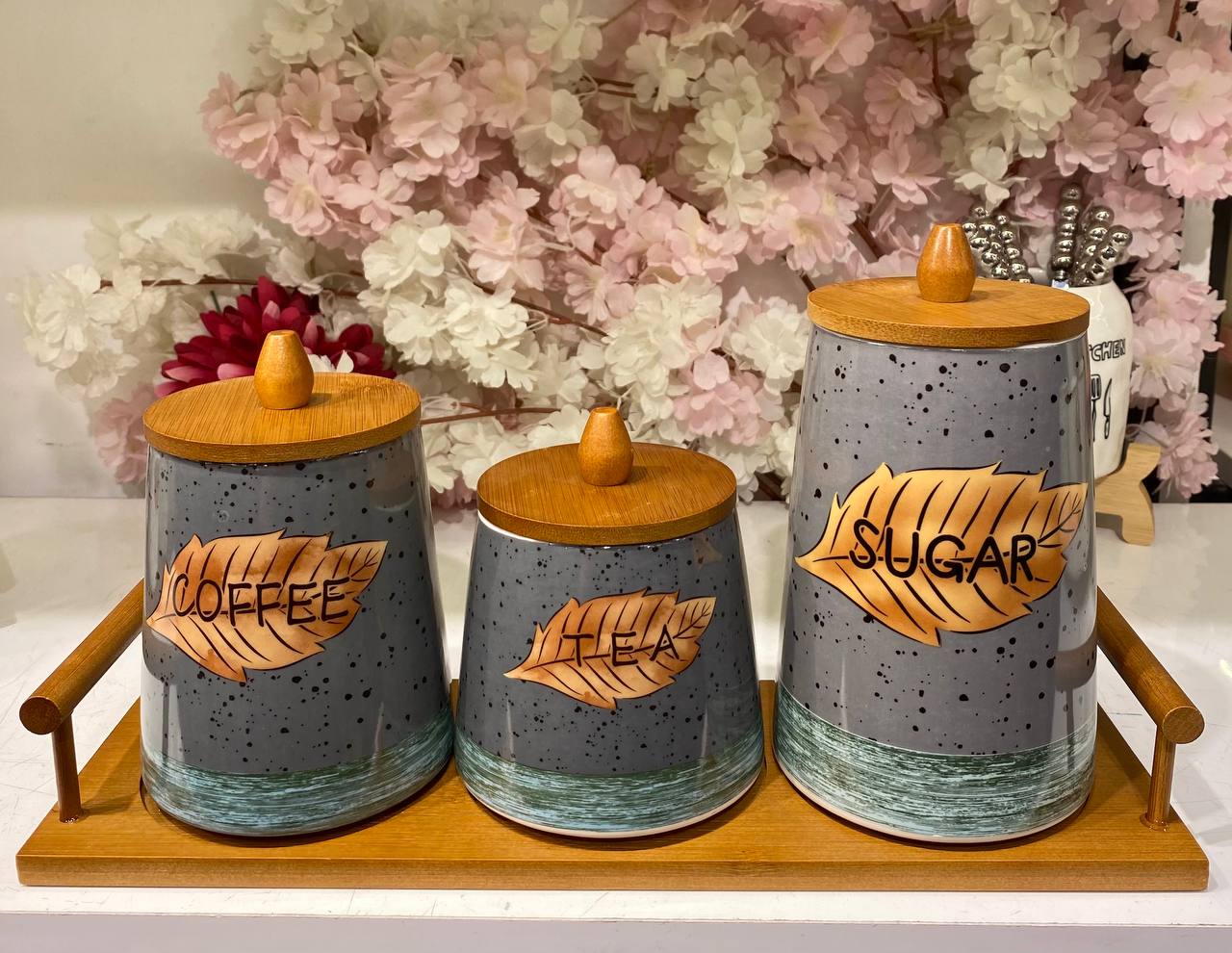 Tea, sugar, and coffee set High-quality porcelain