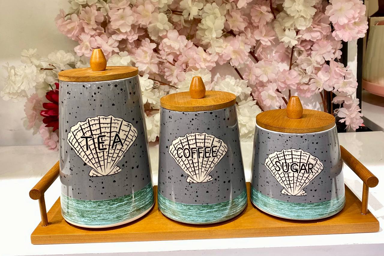 Tea, sugar, and coffee set High-quality porcelain