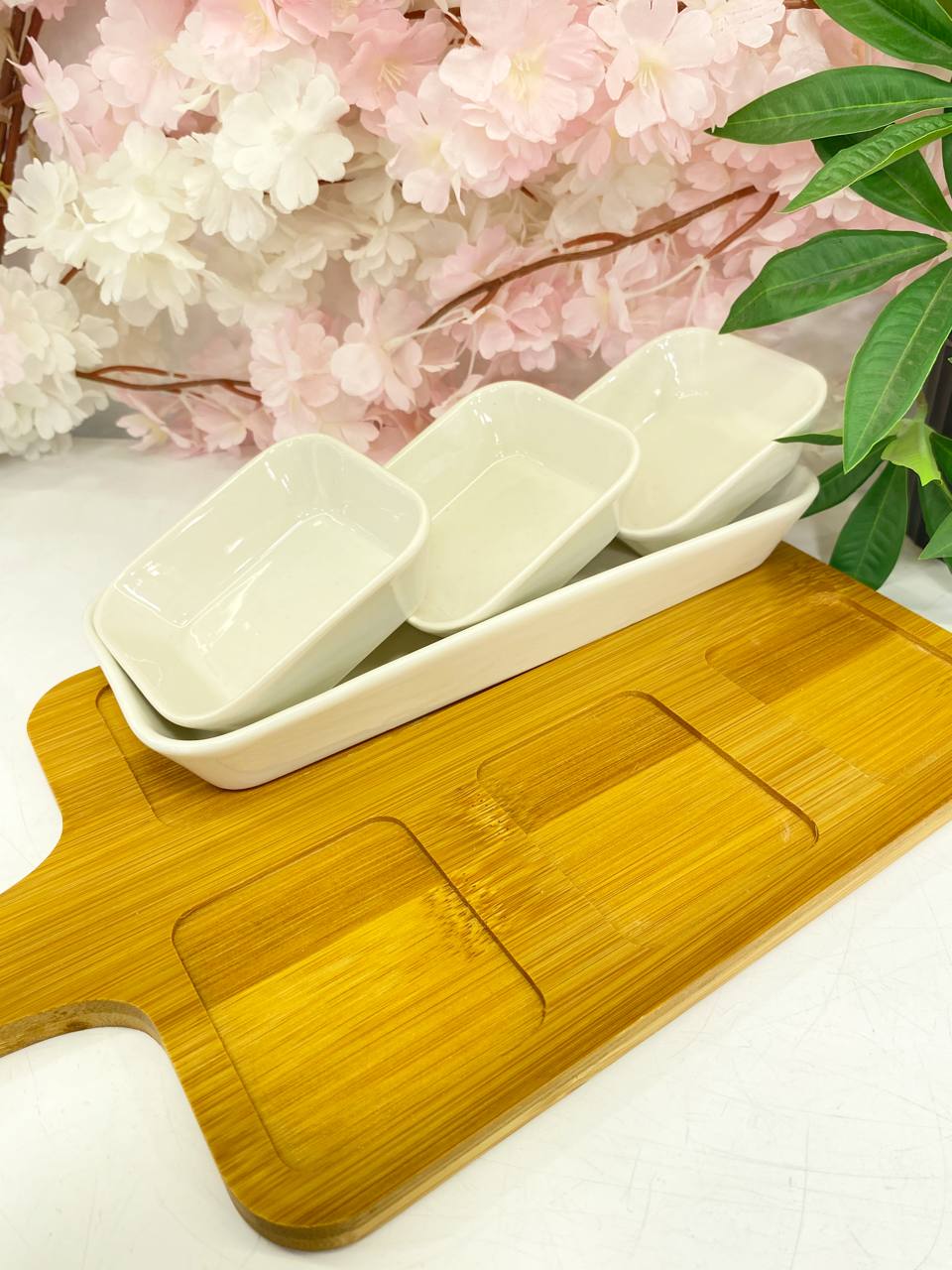 طقم أورديف من البورسلين للصلصات والوجبات الخفيفة