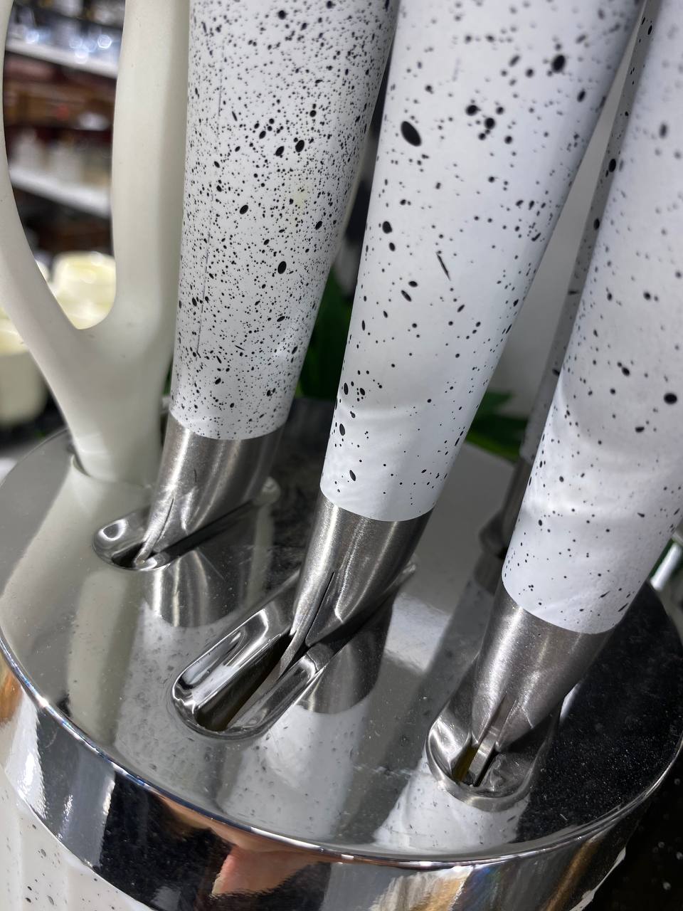 round knife organizer