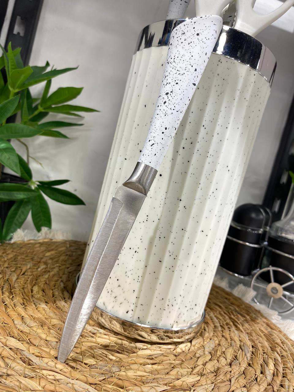 round knife organizer