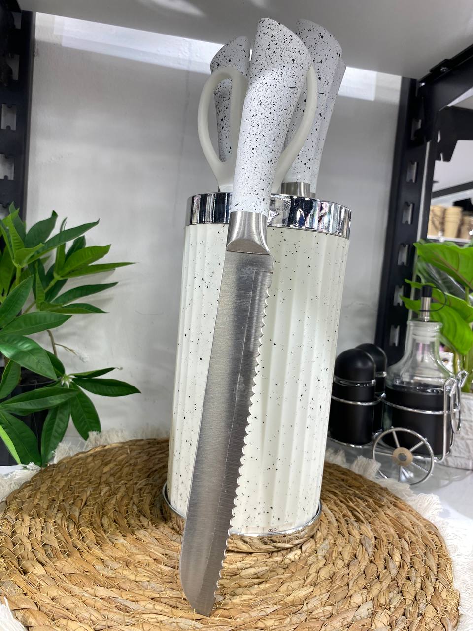 round knife organizer