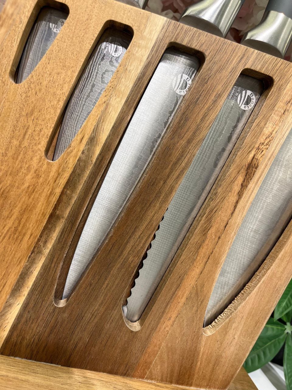 High-quality stainless steel knives