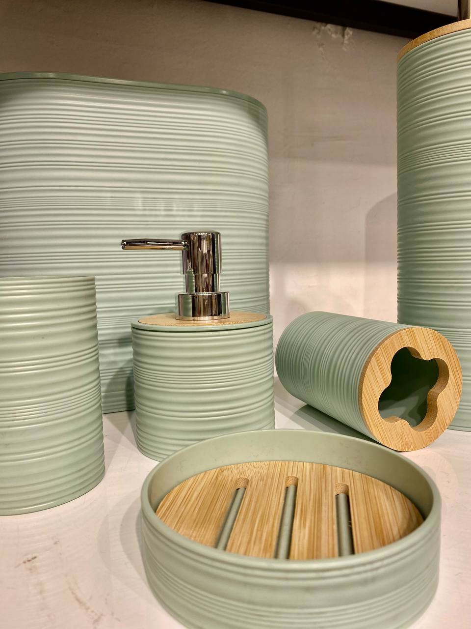 Complete Bathroom set 6*1