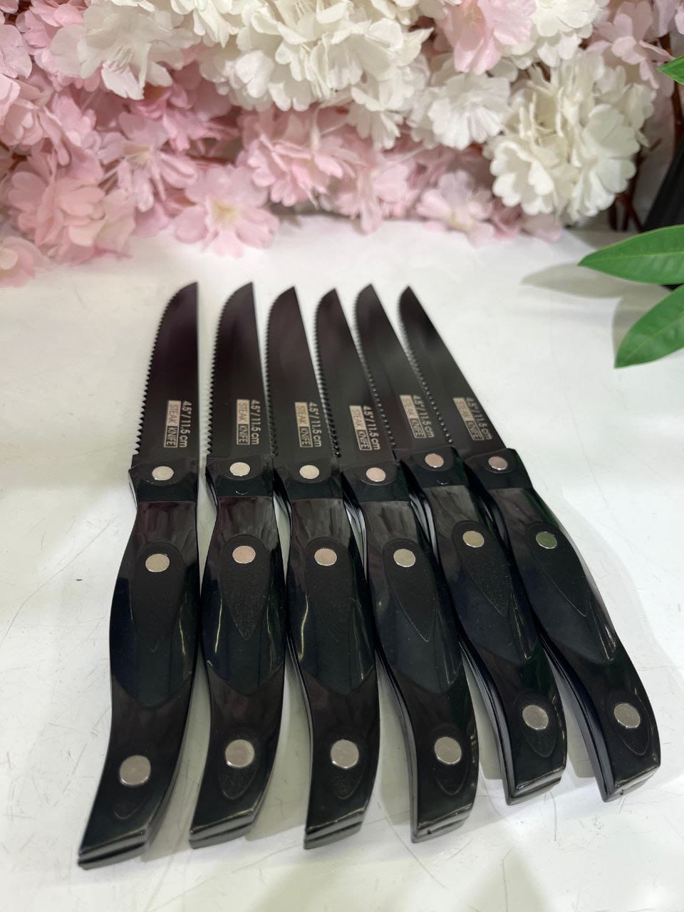 High-Quality Stainless Steel knives 18 Piece + Wooden Stand