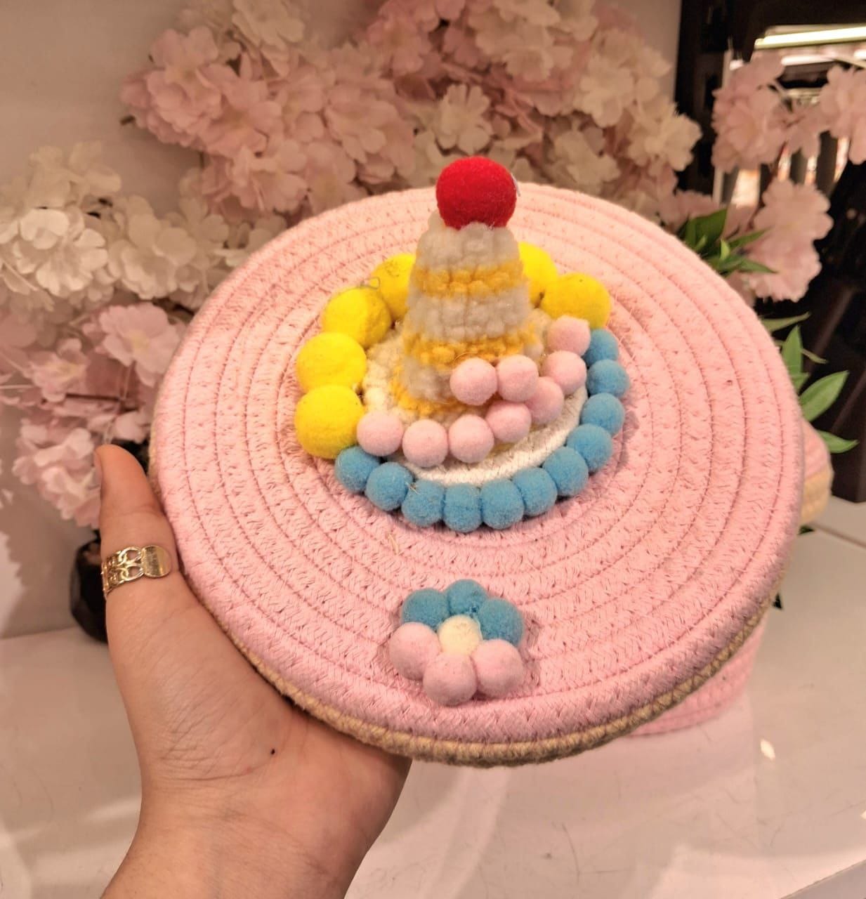 منظم مصنوع يدويًا مستورد من قماش الكتان عالي الجودة