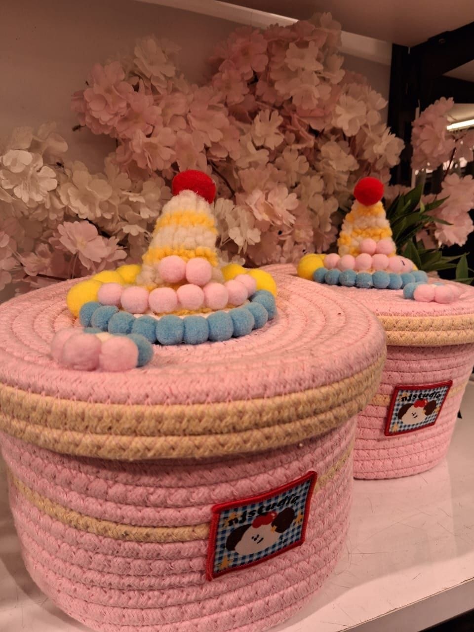 منظم مصنوع يدويًا مستورد من قماش الكتان عالي الجودة