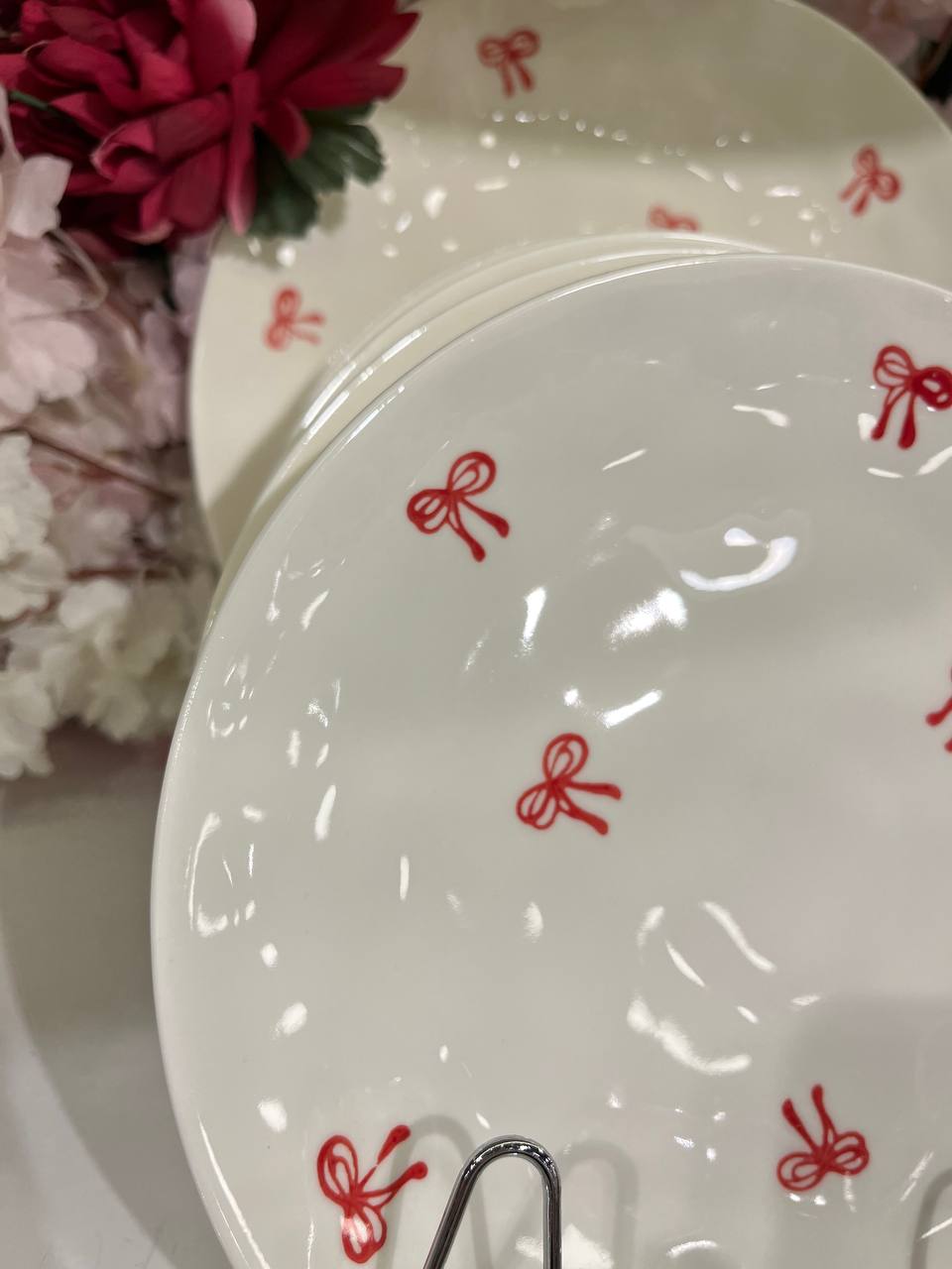 Sophisticated 7-Piece Porcelain Cake Set