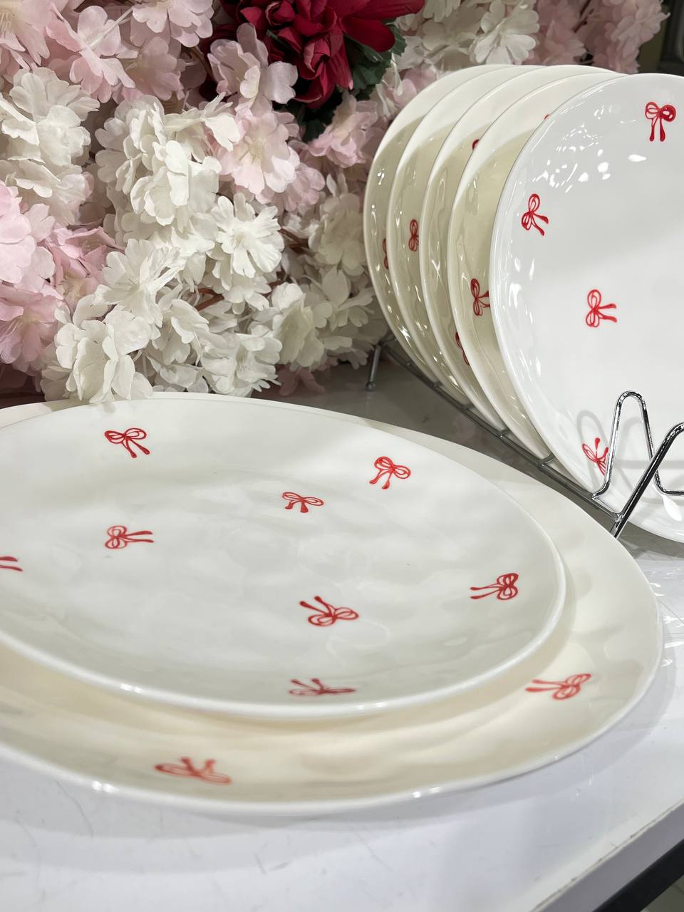 Sophisticated 7-Piece Porcelain Cake Set