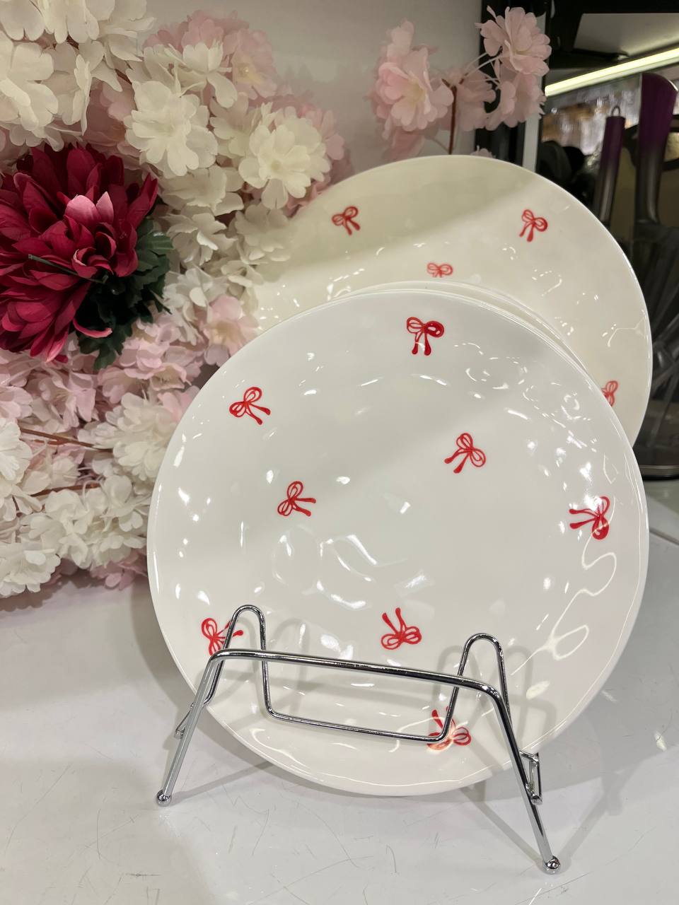 Sophisticated 7-Piece Porcelain Cake Set