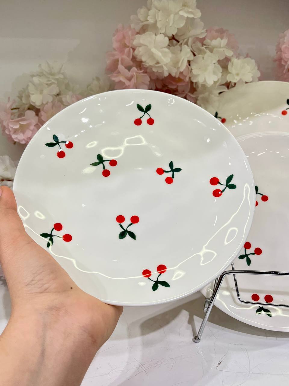 Sophisticated 7-Piece Porcelain Cake Set