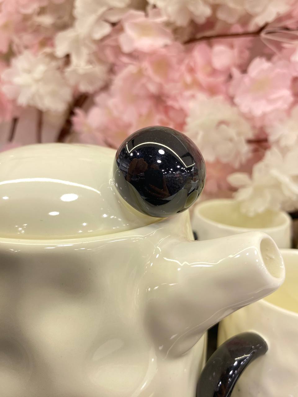 Luxury porcelain tea set