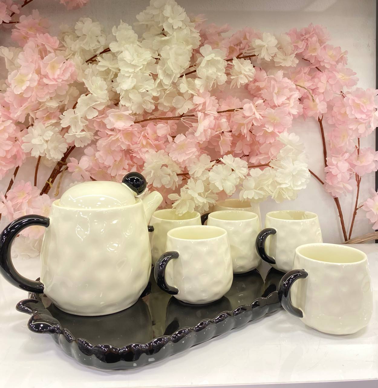Luxury porcelain tea set