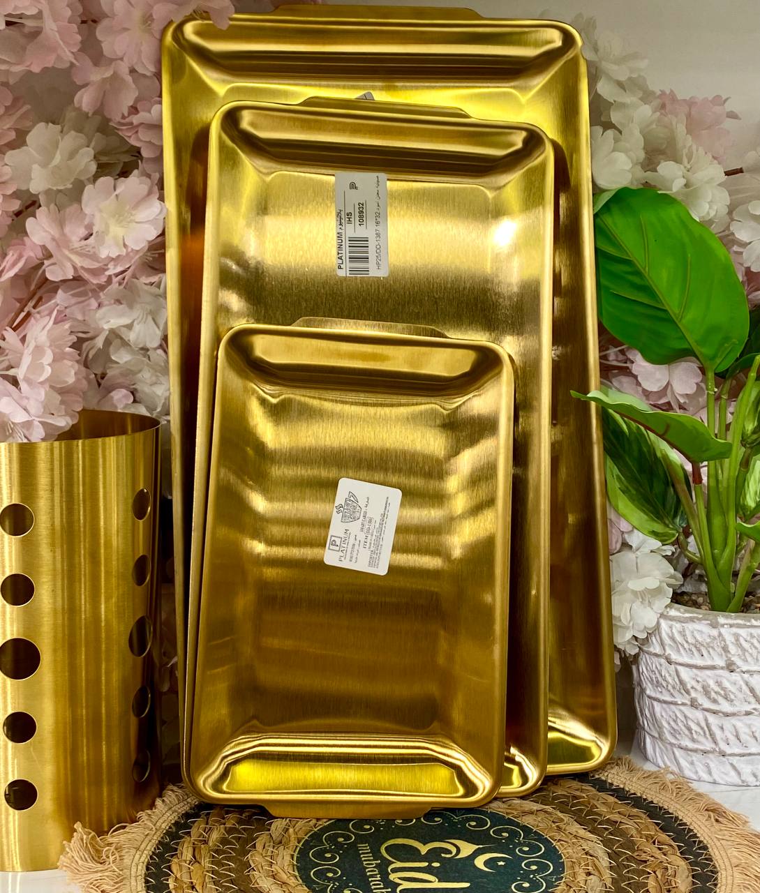 An Elegant Gold Serving Dish